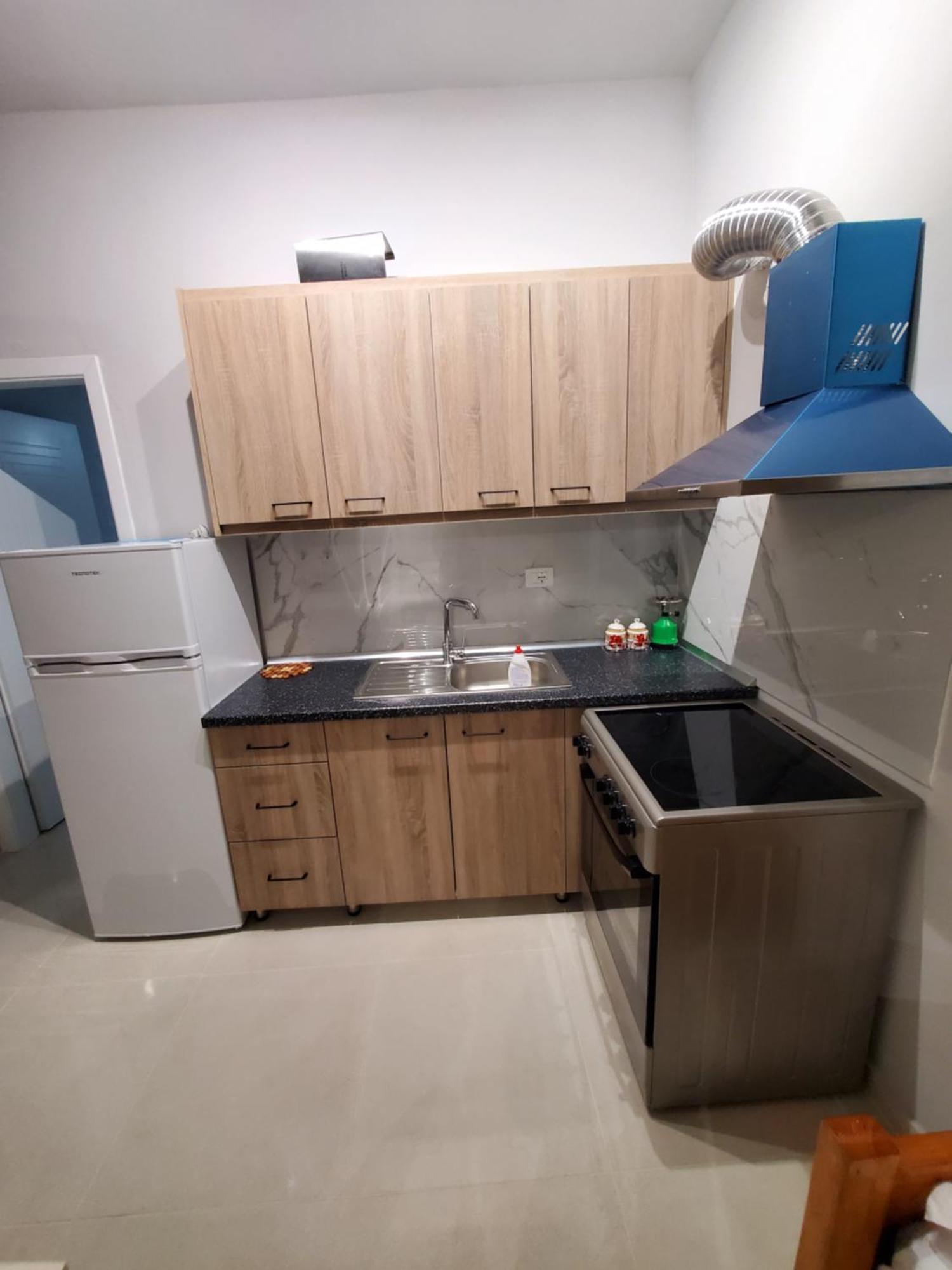 Twins Apartment Пермети Экстерьер фото